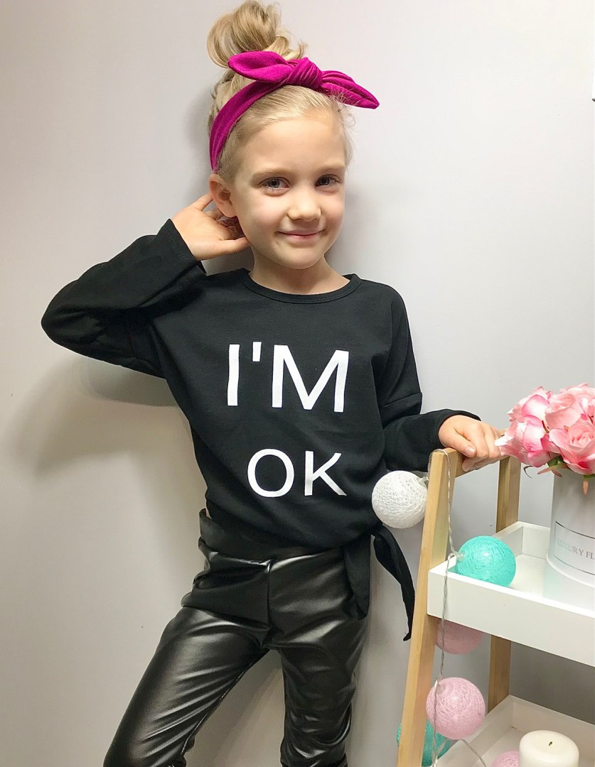 Bluzka dziewczęca I'M OK czarna Bluzka dziewczęca I'M OK czarna